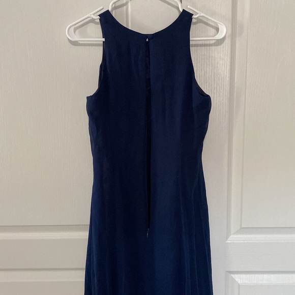 Evening Dress in gorgeous silk! Women’s sz 6 navy blue. Like new! Includes scarf - Picture 8 of 16